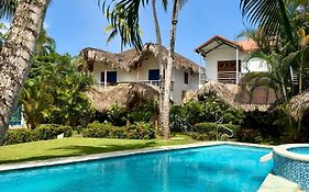 VillasMana NearBeach PlayaBonita LasTerrenas